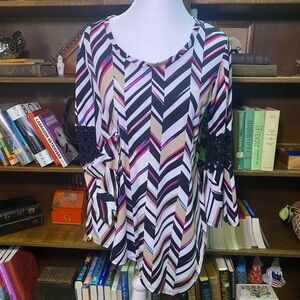 New Directions Black and Pink Blouse with Bell Sleeve NWOT